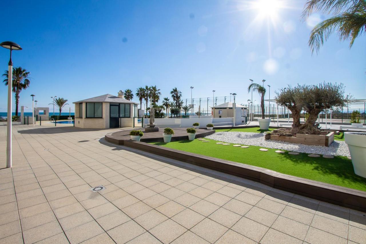 Espacio 5 - Primera Linea De Playa Lägenhet Cullera Exteriör bild